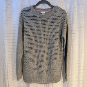 Stylus Crew Neck Gray Sweater